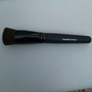 Bare Minerals Perfecting Face Brush